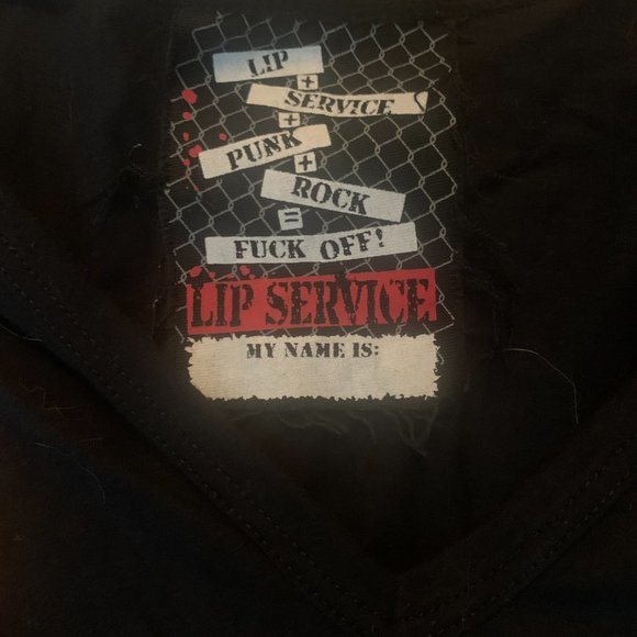 Original Cult size large top, safety pin skulls, good con. 100%cotton - Picture 2 of 5